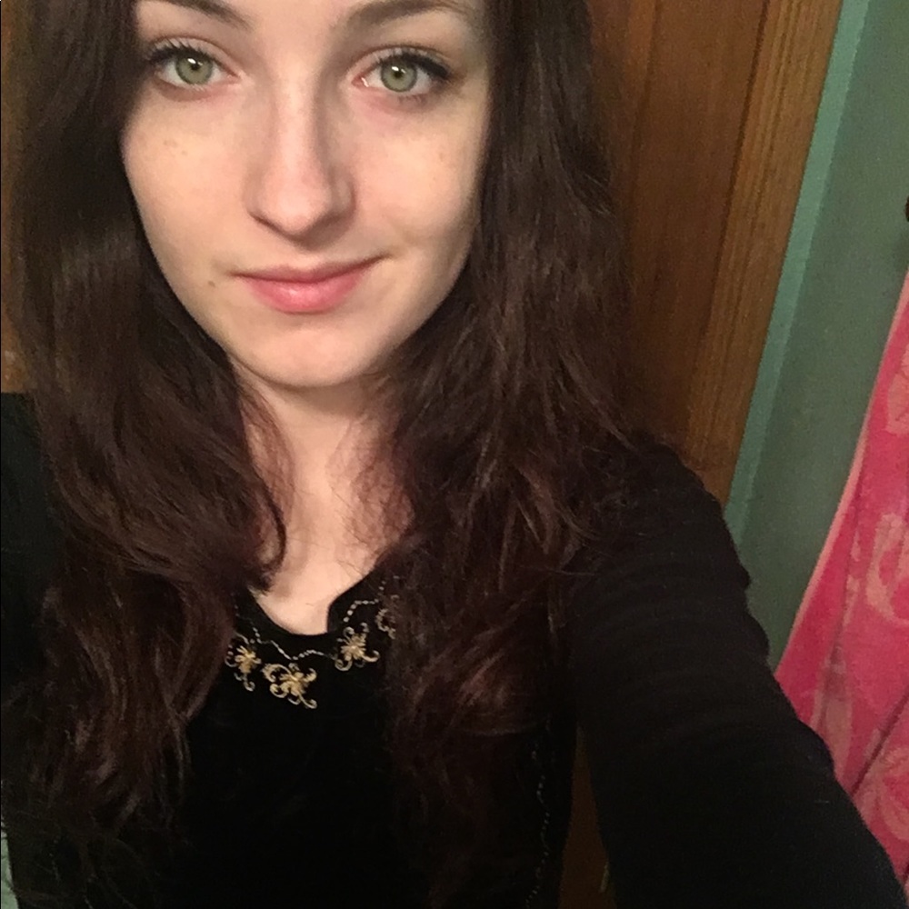 Meet your Posher, Ccamille